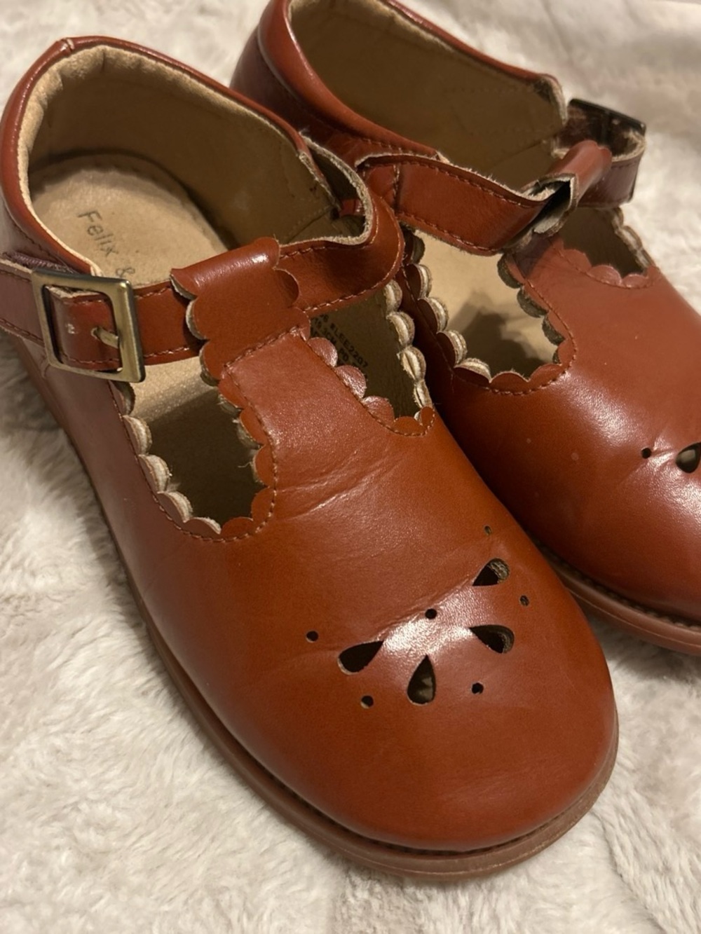 Girls' Scalloped T-Strap Dress Shoes in Brown Leather
